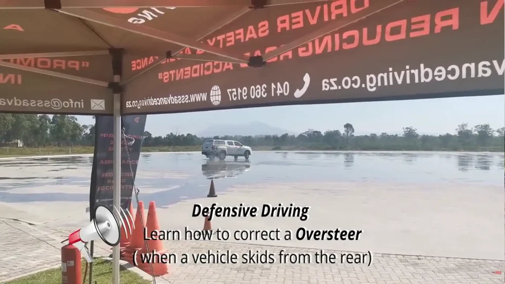 SSSSkidControlCollisionAvoidance1